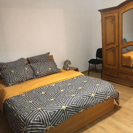 Studio In Craiova Eksteriør billede
